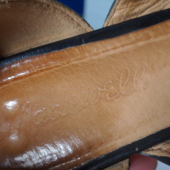 Madewell Black Lowcut Bootie – Size 6.5 – Minor Flaws - Picture 14 of 16